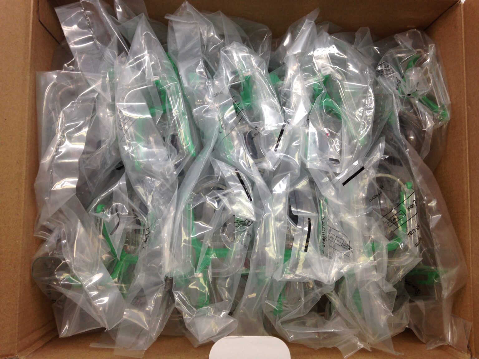 OBP MEDICAL C0201101 SingleUse Vaginal Speculum With BuiltIn Light