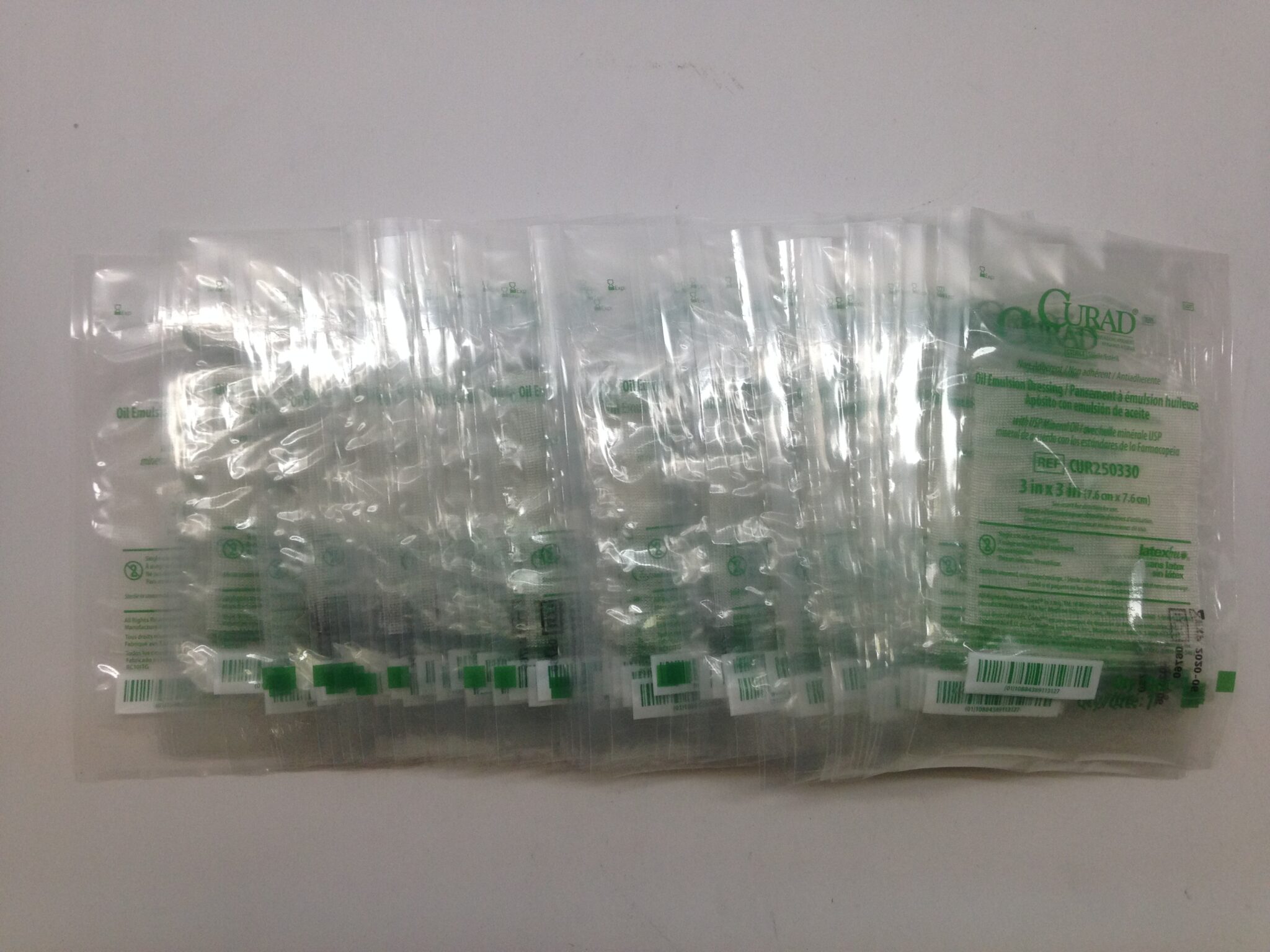 CURAD CUR250330 NonAdherent Oil Emulsion Dressing, 3in x 3in (49/Box