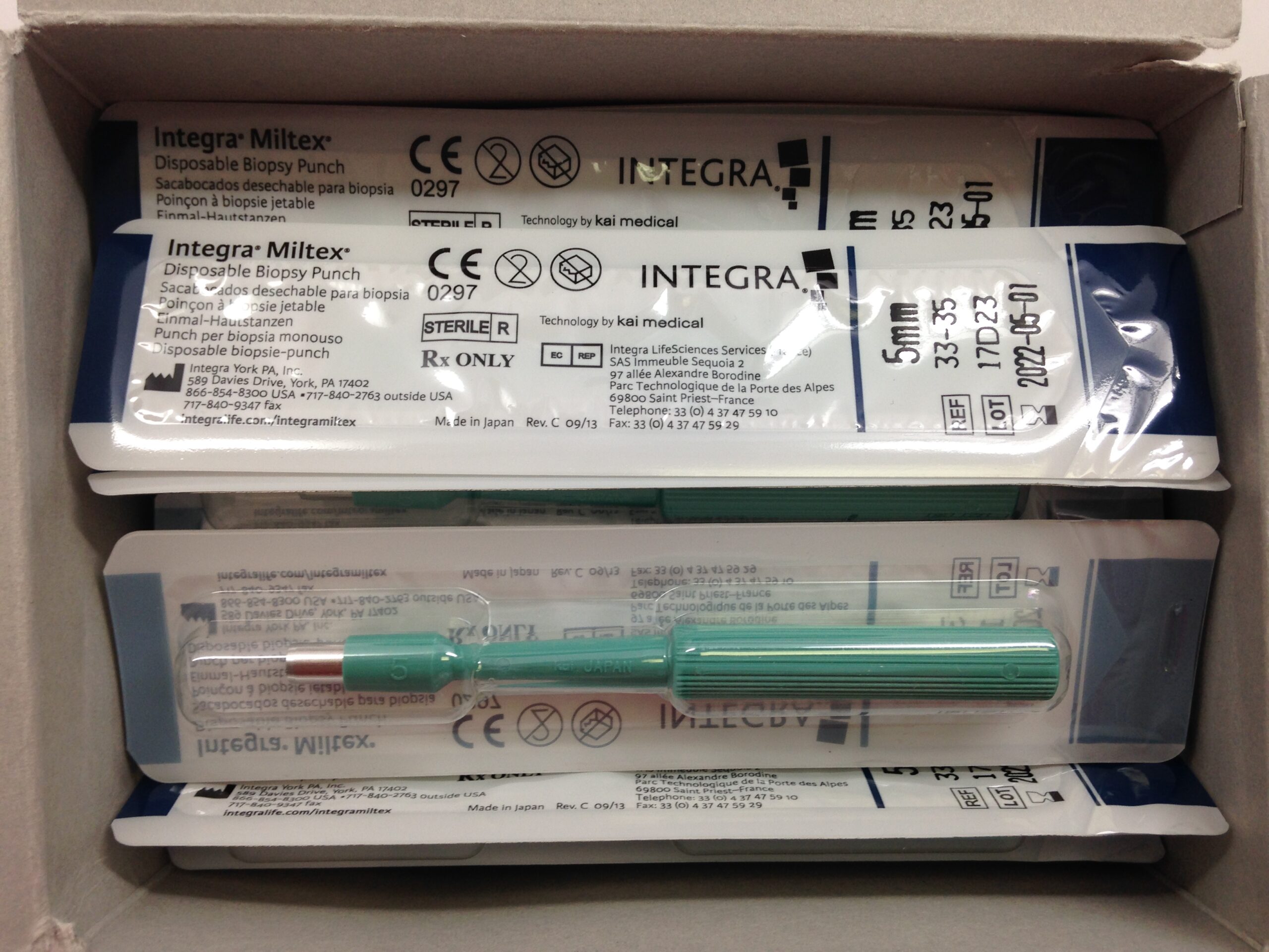 INTEGRA 3335 Miltex Disposable Biopsy Punch, 5mm (Box of 50) (X) GB