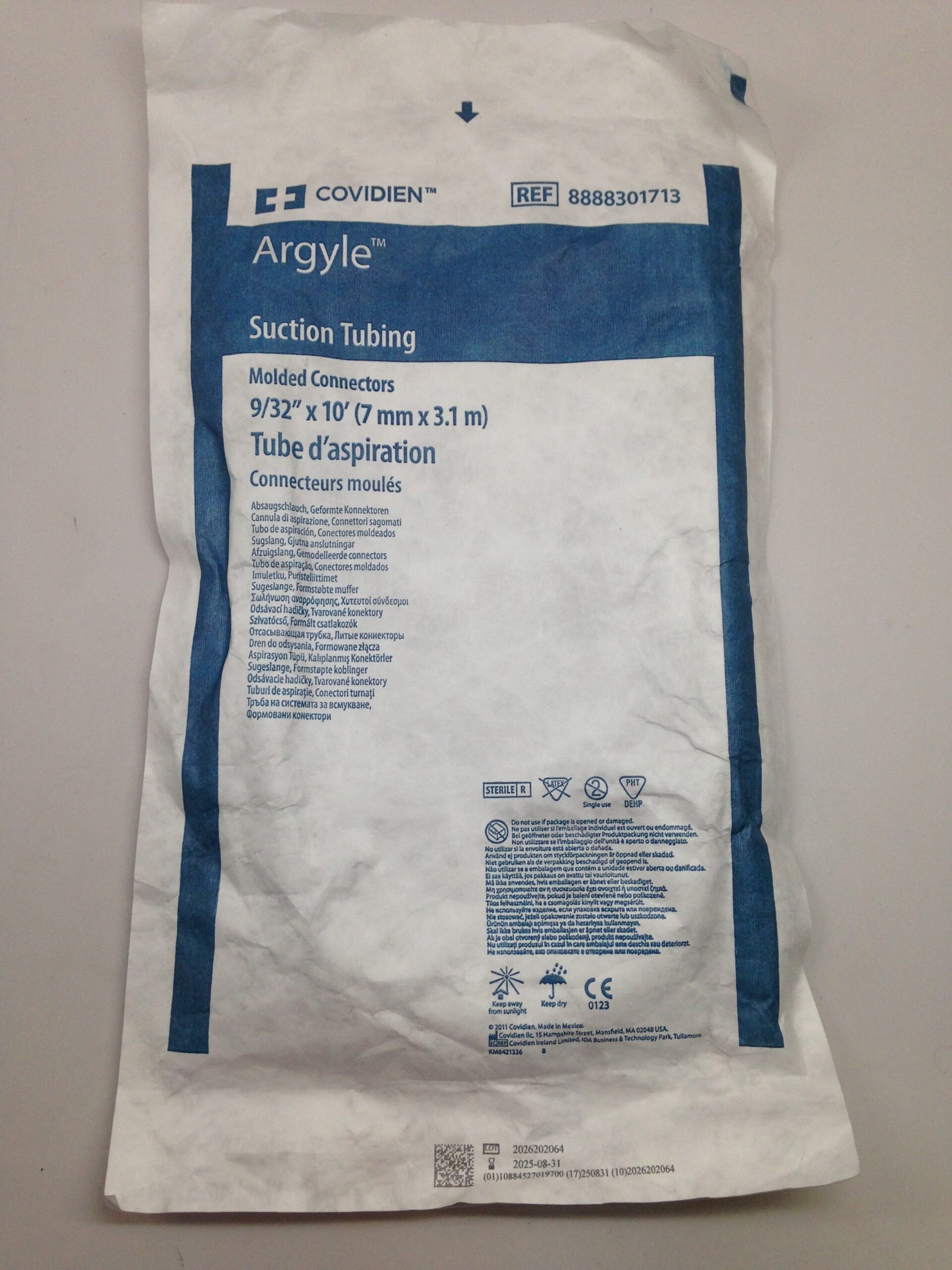 COVIDIEN 8888301713 Argyle Suction Tubing, Molded Connectors, 9/32″ x