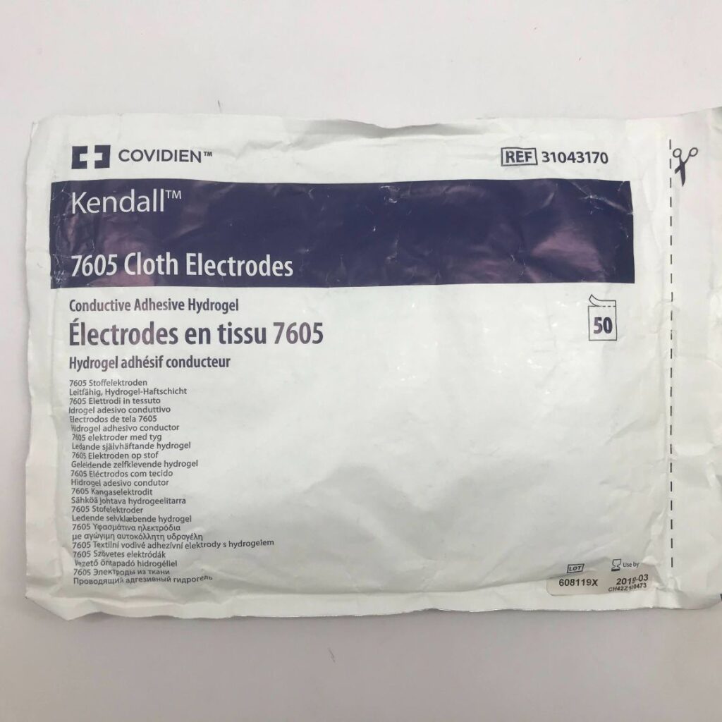 COVIDIEN 31043170 Kendall 7605 Cloth Electrodes Conductive Adhesive Hydrogel (50/Pack)(X) GB