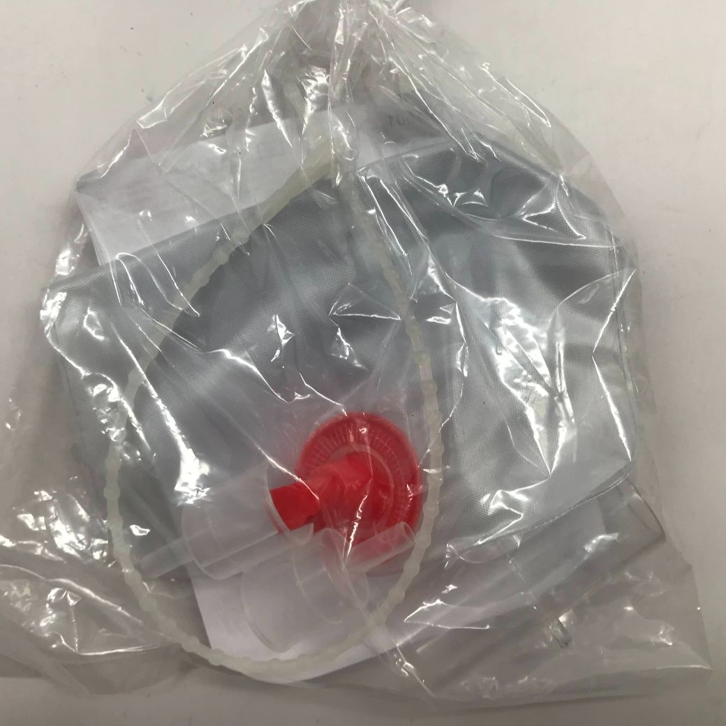 VYAIRE 001501 Trach T Adapter With Drainage Bag With 22mm OD Arms, 15mm