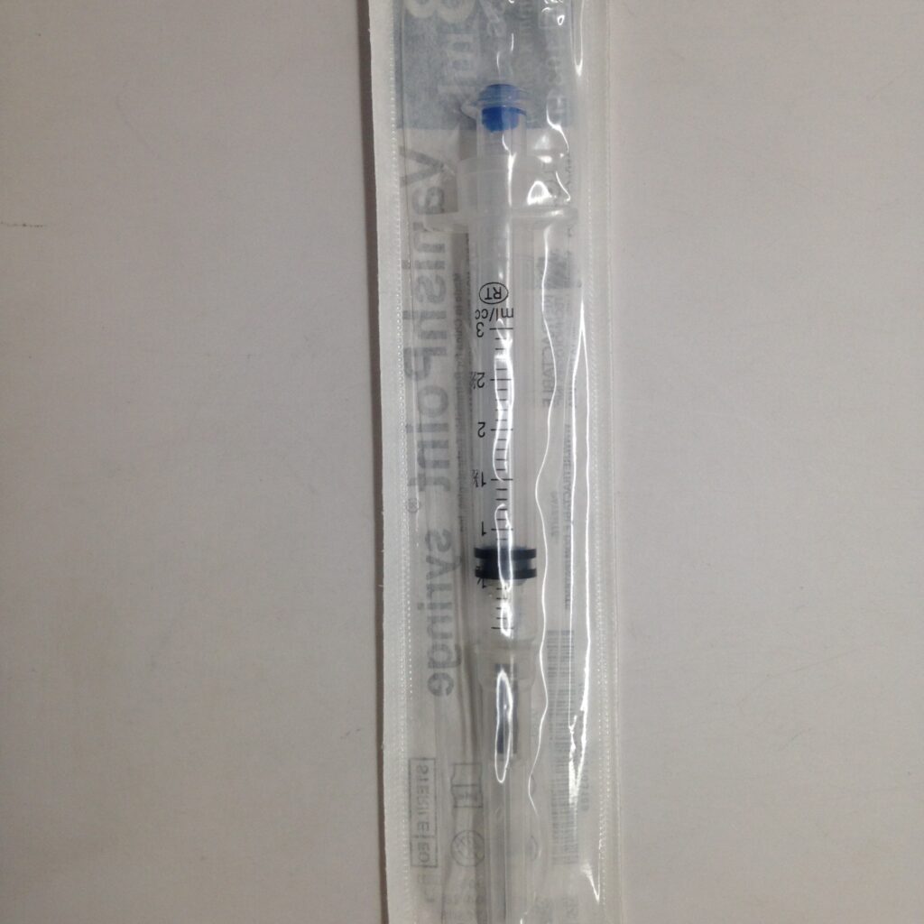 Retractable 10311 VanishPoint Syringe, Automated Retraction Technology, 3mL(23Gx1in)(0.60x25mm