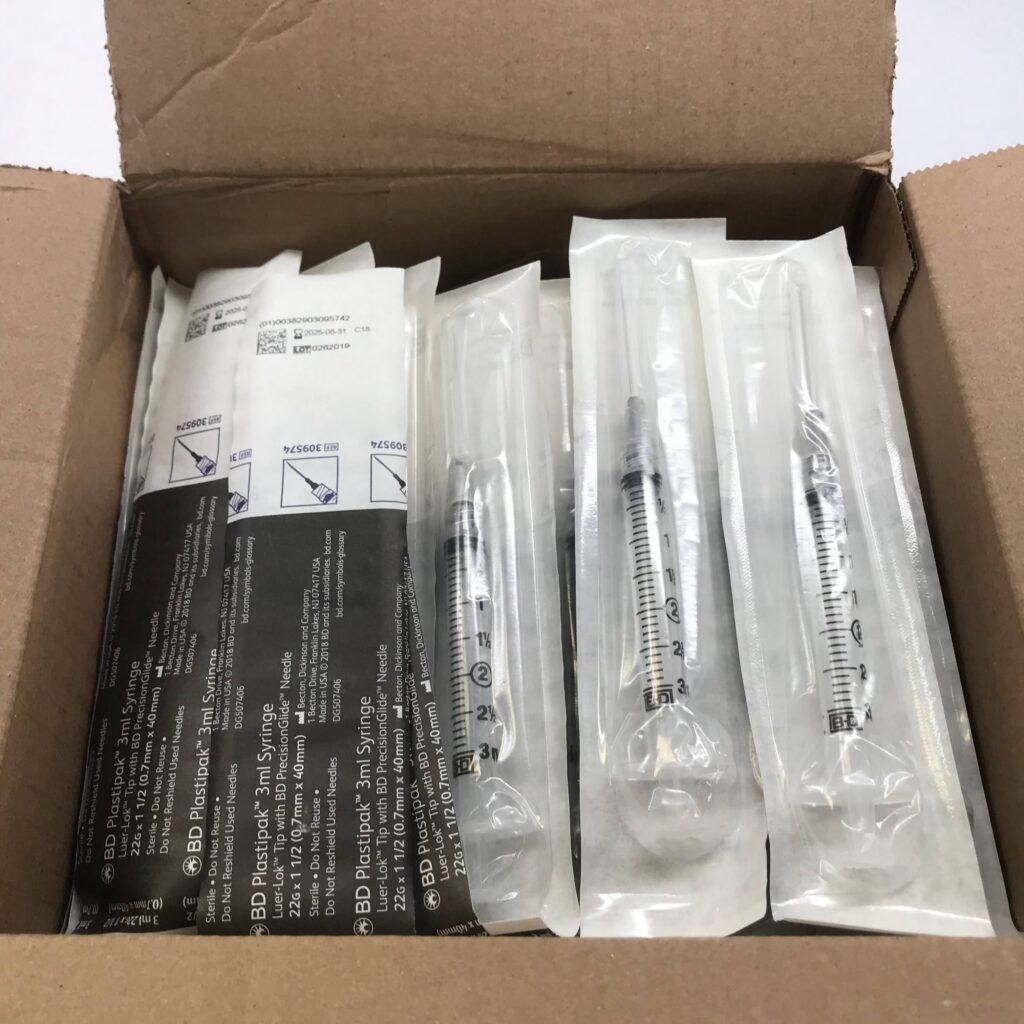 BD 309574 plastipak 3ml Syringe LuerLok Tip w/BD PrecisionGlide Needle