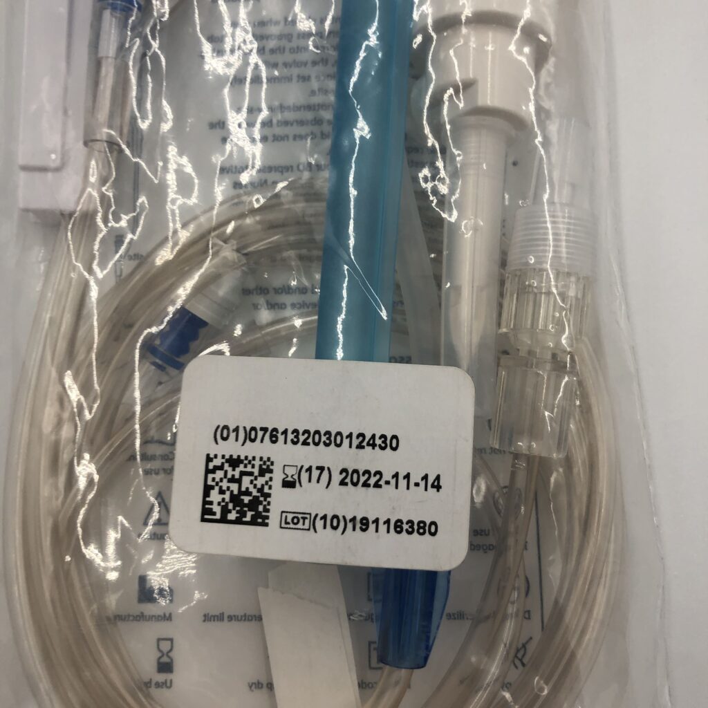 BD 24200500 Alaris™ Pump Infusion Set Back Check Valve 2 SmartSite™ Y