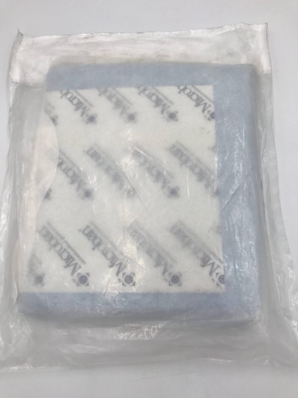 Microtek PD202 Pacemaker Drape w/single Rectangular Fenes 86″ x 135″ (X