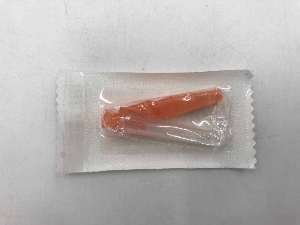 SMITHS MEDICAL 402558 Hypodermic NeedlePro EDGE Safety Device 25G x 5/8in (100/Bag)(X) GB