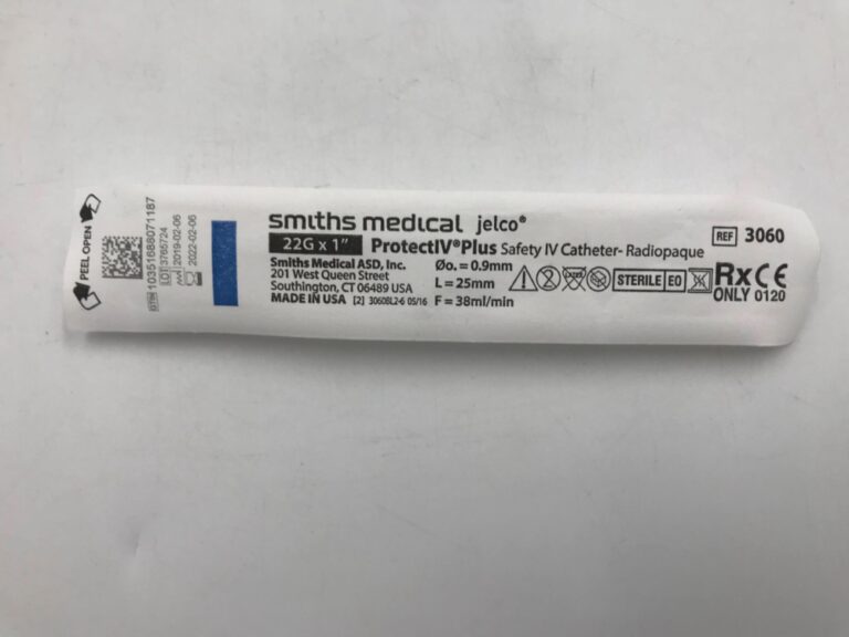 SMITHS MEDICAL 3060 Jelco ProtectIV Plus Safety IV CatheterRadiopaque