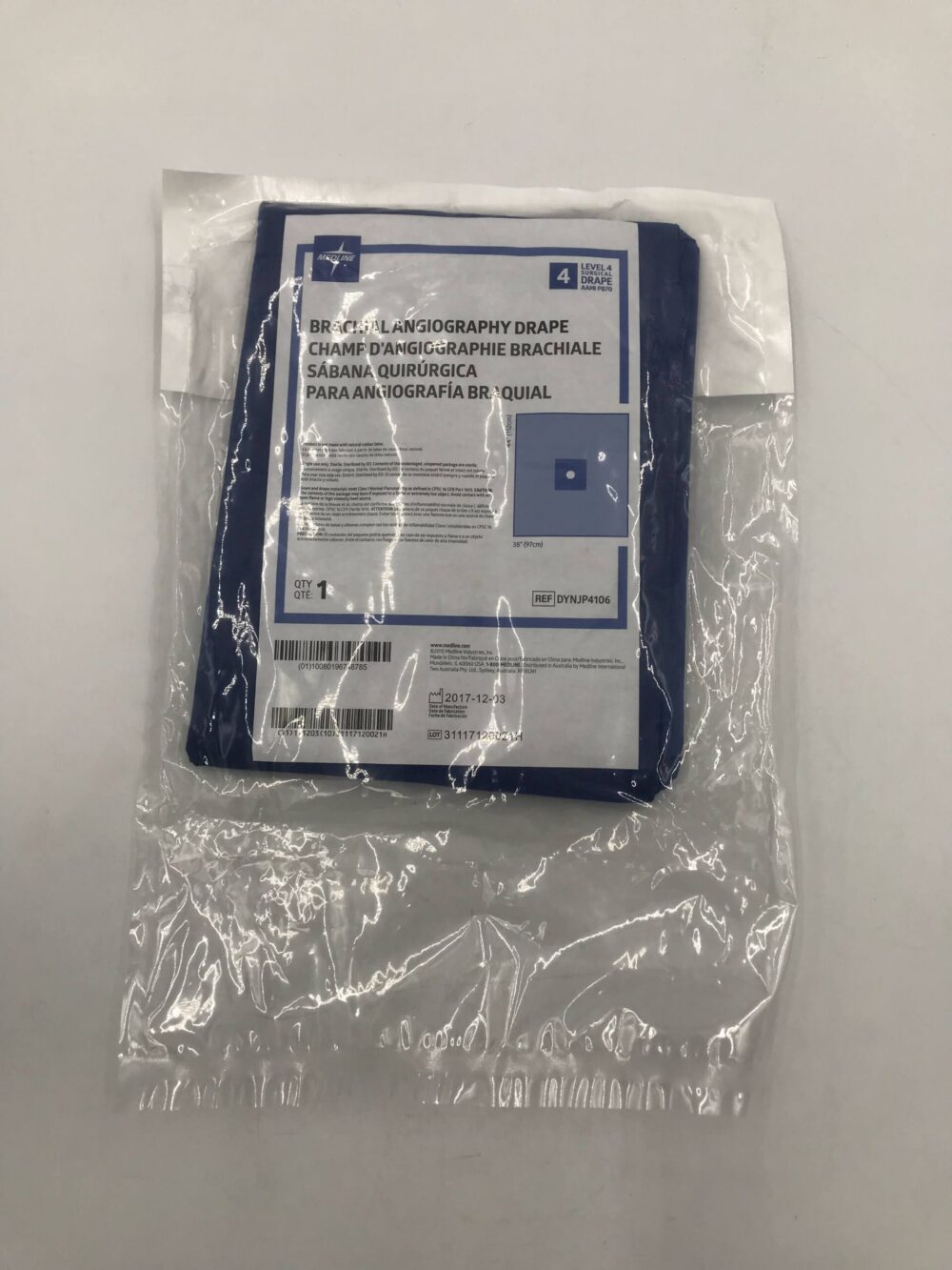 Medline DYNJP4106 Brachial Angiography Drape Level 4, 44″ x 38″ GB