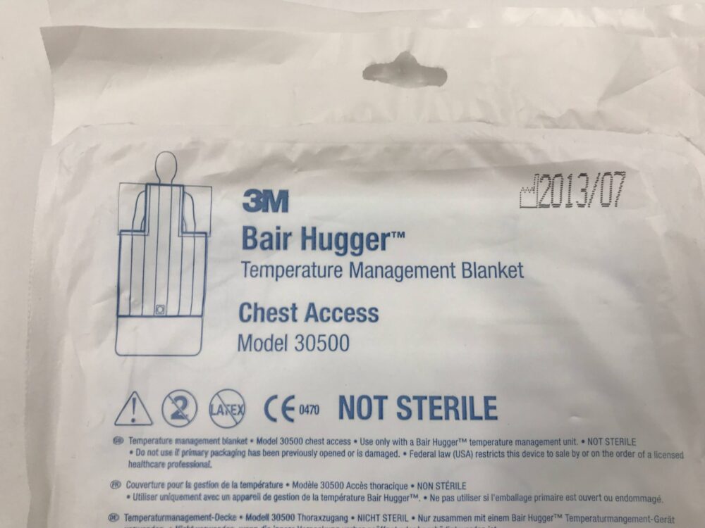 3M 30500 Bair Hugger Temperature Management Blanket Chest Access GB