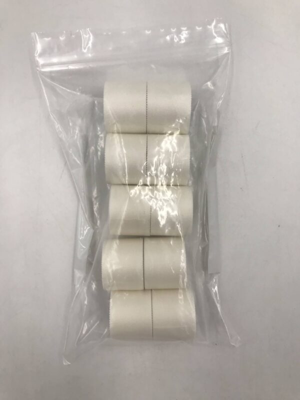 3M 1538S-2 - Durapore Surgical Tape, Single Use, 2 in x 1.5 yd (5 cm x