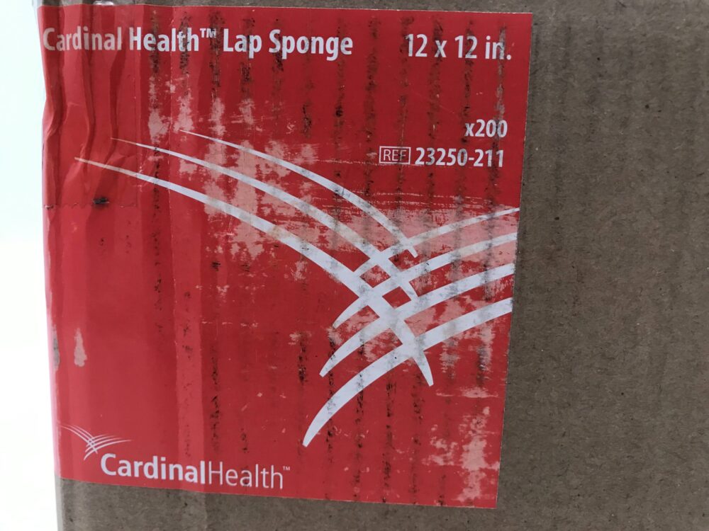 Cardinal Health Lap Spugna 18x18 – Lotto Di 9 – Scadenza 2026-07-18 (23250-402)